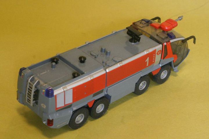Amazon | ジク (SIKU) M87 放水消防車 1842 | ミニカー・ダイ